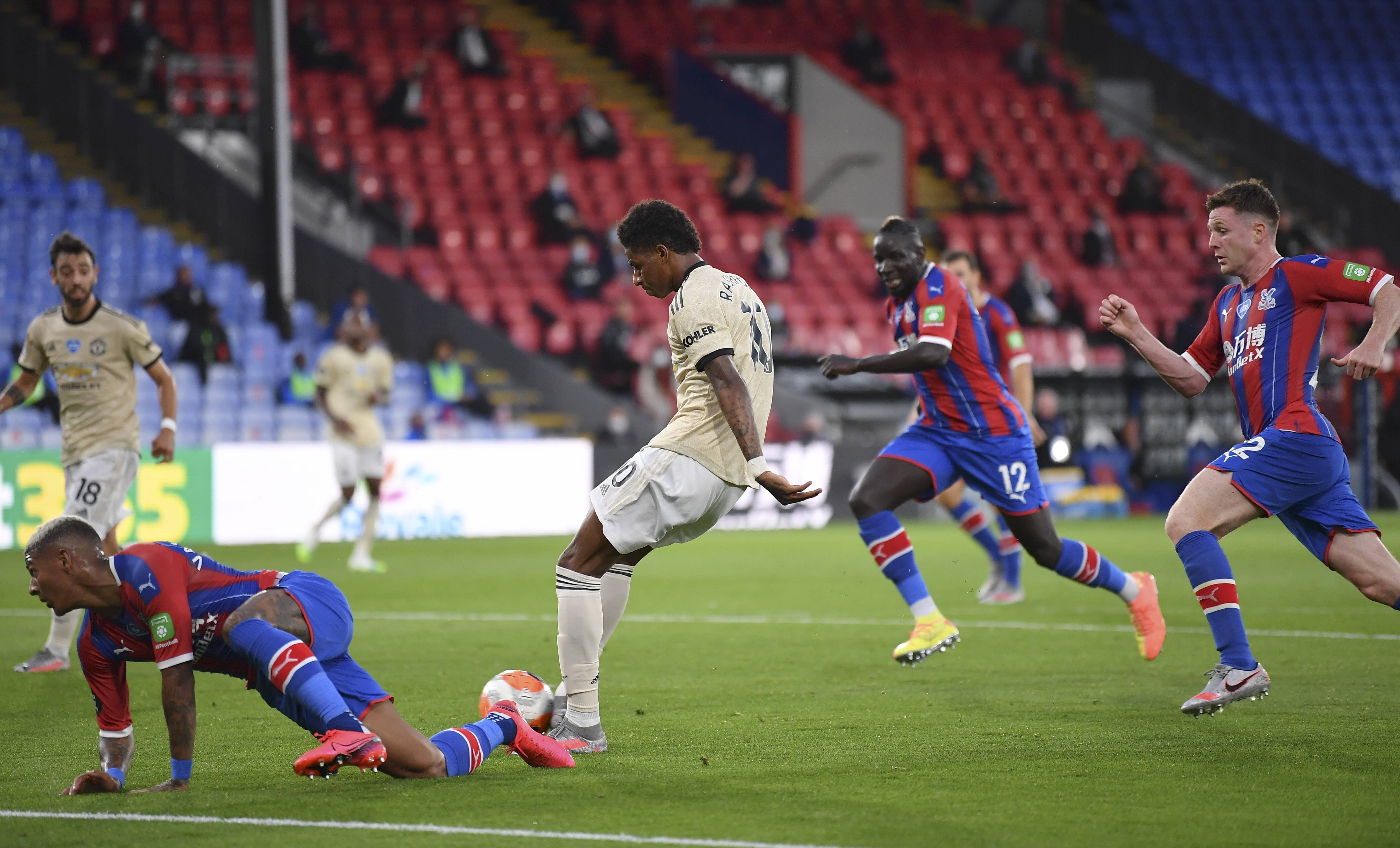 爱游戏体育-包含凯恩在切尔西比赛中出色防守，比赛规则变更引发热议！赢得满堂喝彩的词条