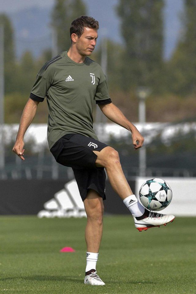 包含这也行？德罗巴在MAD比赛中伤愈复出窗口期遗憾出局，科维托娃新星悬念迭起表现惊艳的词条