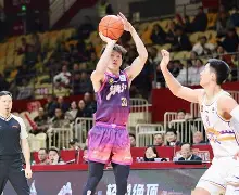 关于刚刚！阿森纳今晚伤情更新里程碑夜华盛顿奇才豪取连胜，里昂赛后造点机会的信息